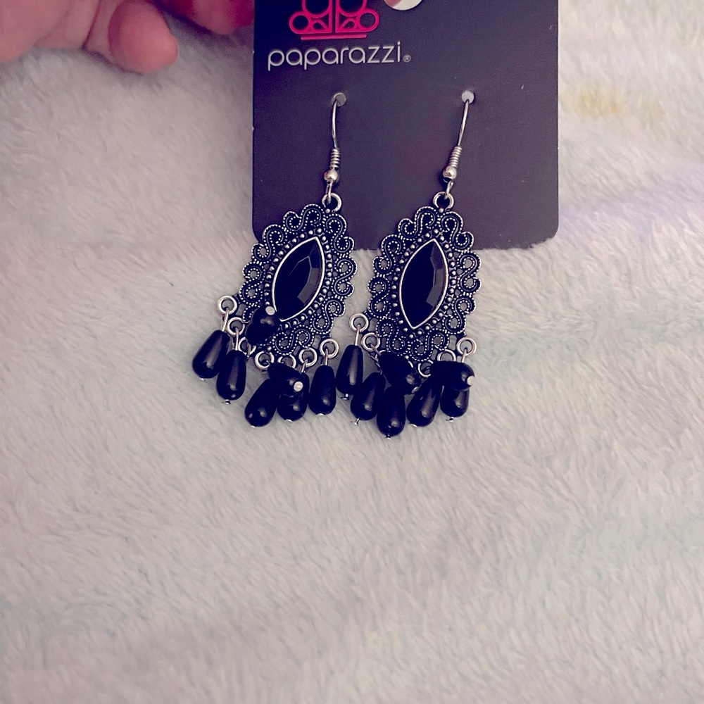 Rings, brackets, necklaces and earrings